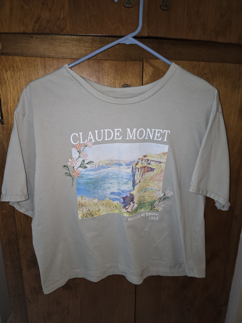 Claude Monet Scenic Graphic Short Sleeve Tee — Light Grey With Embroidery